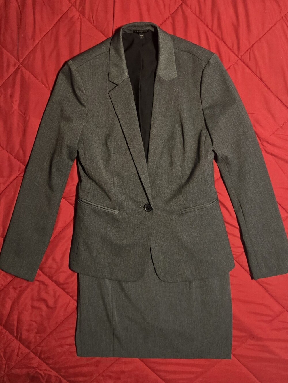 Express Women's Charcoal Gray Two-Piece Skirt Suit Jacket Size 8 Skirt Size 10.